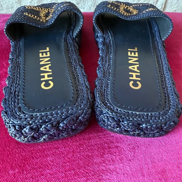 Chanel  21C Navy Blue Gold CC Cord Raffia